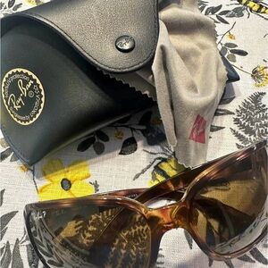 Ray-Ban Women's Tortoise Shell Sunglasses